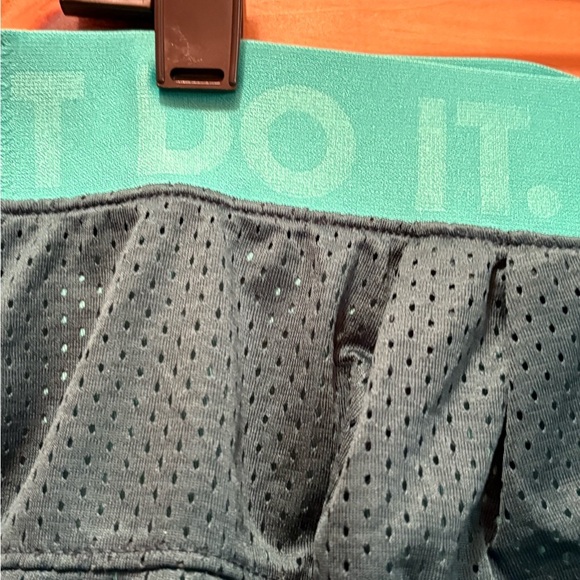 Nike Green Athletic Shorts with Two-Layer Design - Picture 4 of 11